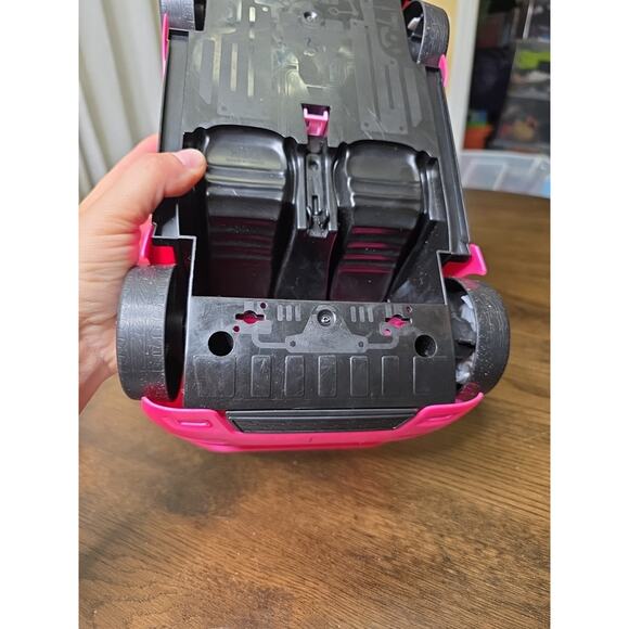 Mattel Barbie Pink Glitter Glam Convertible Car DVX59 2 Seater Push Vehicle 2016 - Picture 8 of 16
